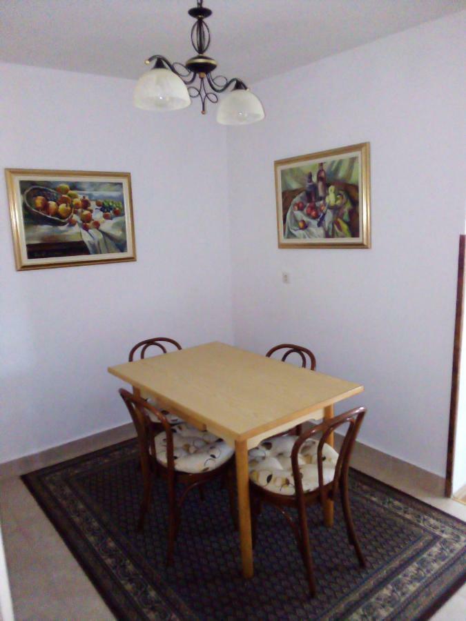 Nada Apartments Пореч Екстериор снимка